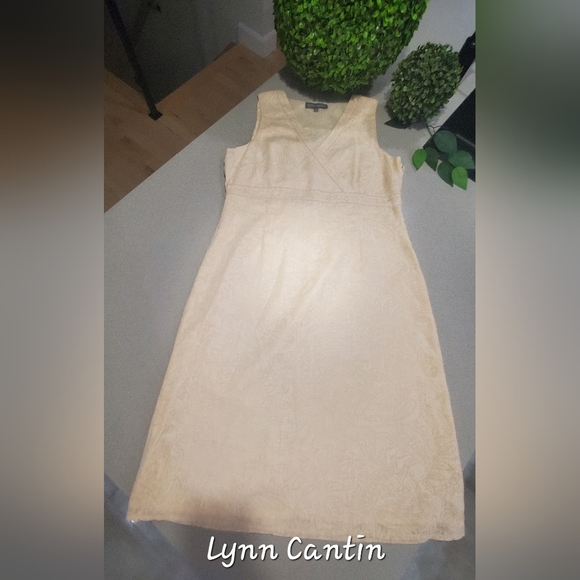 NWOT LYNN CANTIN Fabuleuse robe d'été en lin bien doublée de longueur midi - Picture 1 of 10